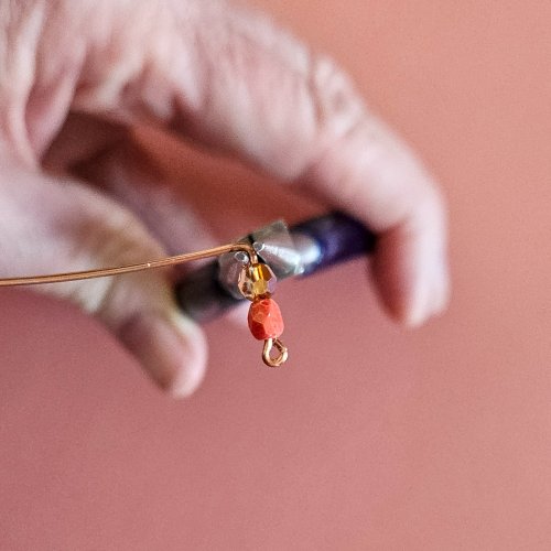 Margot Potter's Falloween Bracelet  - , Contemporary Wire Jewelry, Dapping, Dapping Jewelry, Findings, Clasps, Components, Wire Wrapping, Wrapping, Wire Wrapping Jewelry, Bend the wire at a 90-degree angle.    